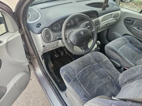 Renault Scenic Фейслифт, снимка 10