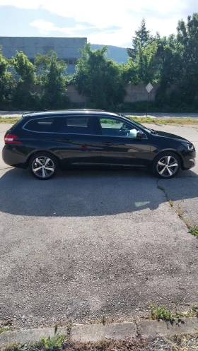 Peugeot 308 1, 6 HDI 115 - 5950 € / 11637.19 лв. - 14466040 3