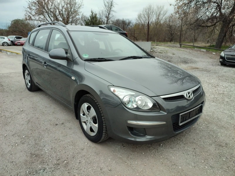 Hyundai I30 1.4i, снимка 5 - Автомобили и джипове - 40017308