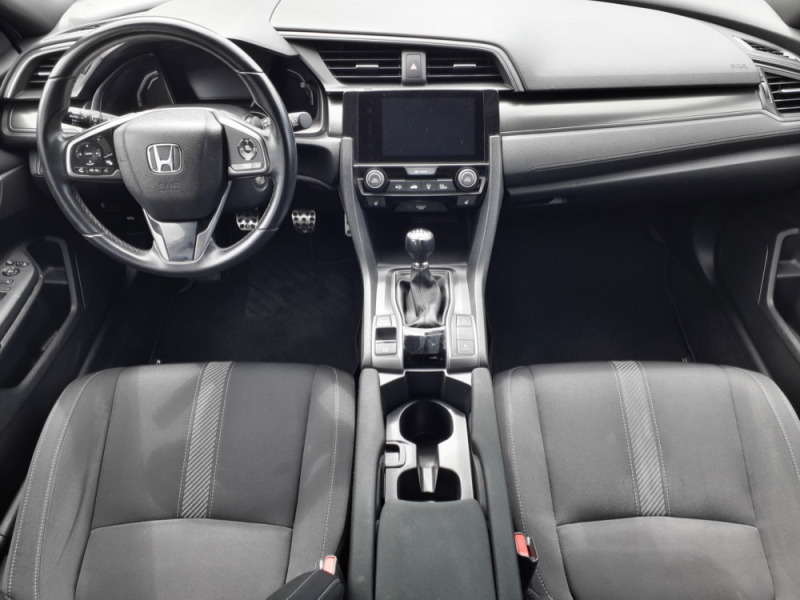 Honda Civic 1.6 i-DTEC Elegance MT, снимка 12 - Автомобили и джипове - 45352729