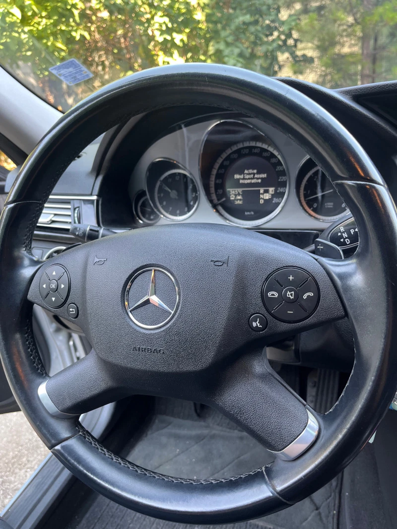 Mercedes-Benz E 300 W212 E300, снимка 15 - Автомобили и джипове - 47485087