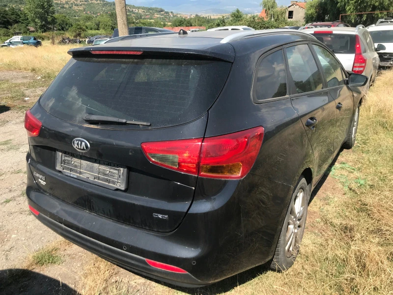 Kia Ceed 1.6crdi, снимка 1 - Автомобили и джипове - 47491959