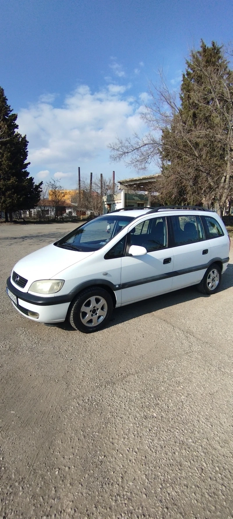 Opel Zafira, снимка 9 - Автомобили и джипове - 49138783