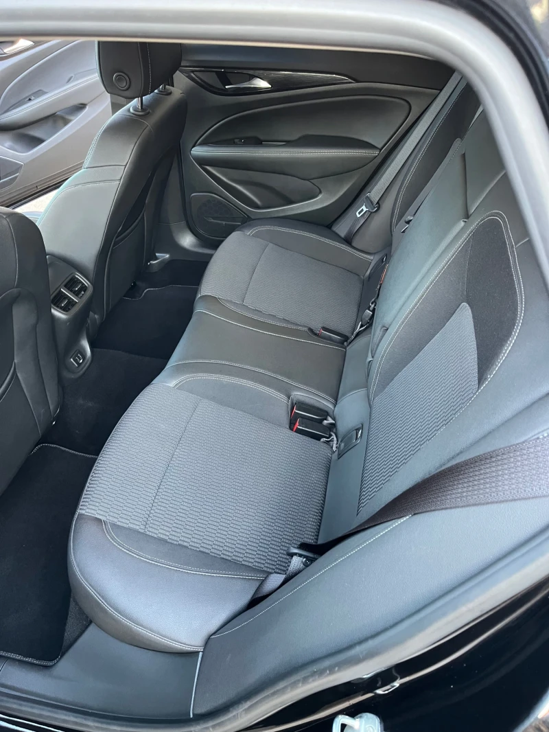 Opel Insignia Bi - Turbo 4x4, снимка 10 - Автомобили и джипове - 51915096