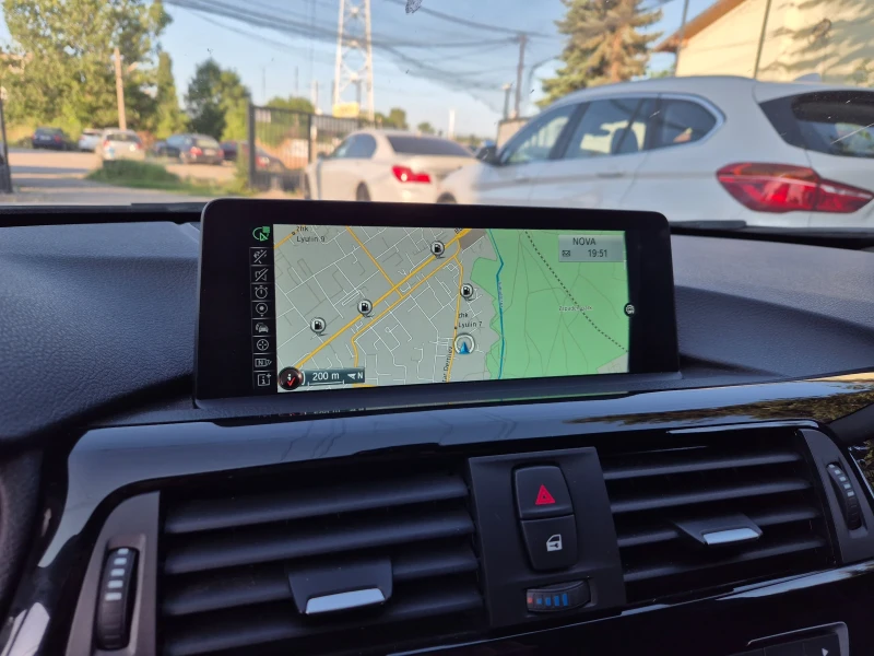 BMW 320 d FACE! FULL LED! 140000KM! Германия!, снимка 13 - Автомобили и джипове - 50650263