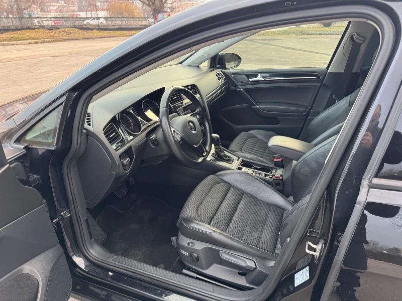 VW Golf, снимка 8 - Автомобили и джипове - 52269129