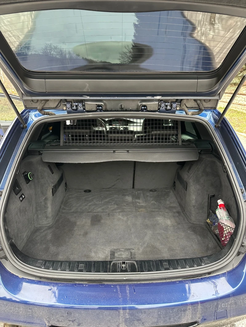 BMW 330, снимка 15 - Автомобили и джипове - 52592979