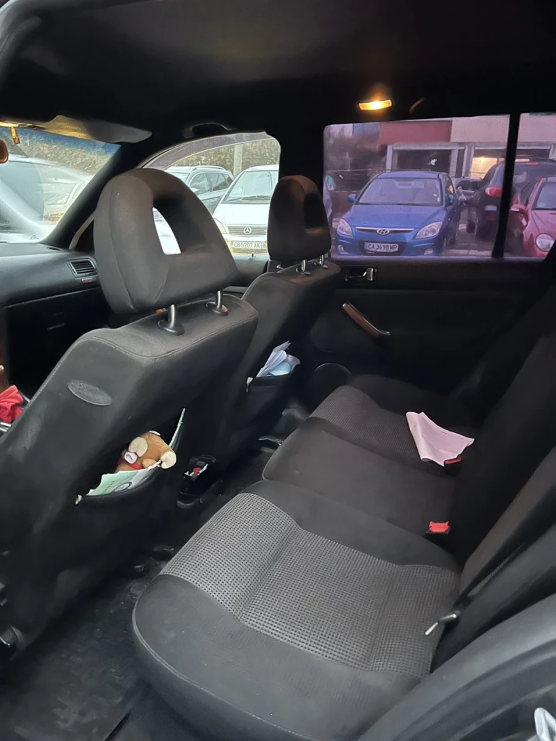 VW Bora, снимка 5 - Автомобили и джипове - 52646880