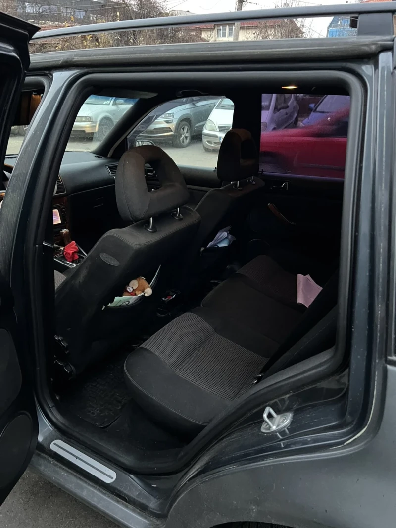 VW Bora, снимка 6 - Автомобили и джипове - 52646880