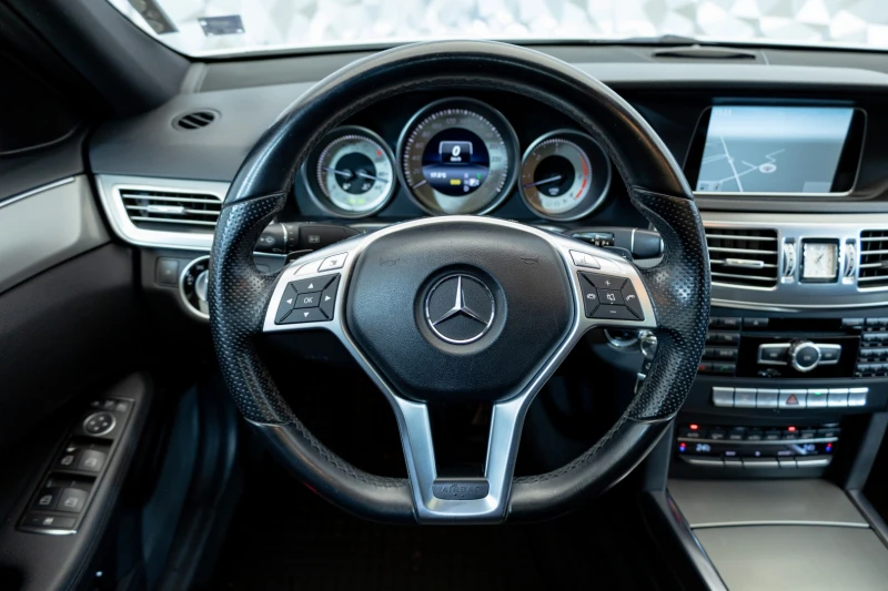 Mercedes-Benz E 350 d BlueTEC 4MATIC* Pano* Led, снимка 10 - Автомобили и джипове - 53042247