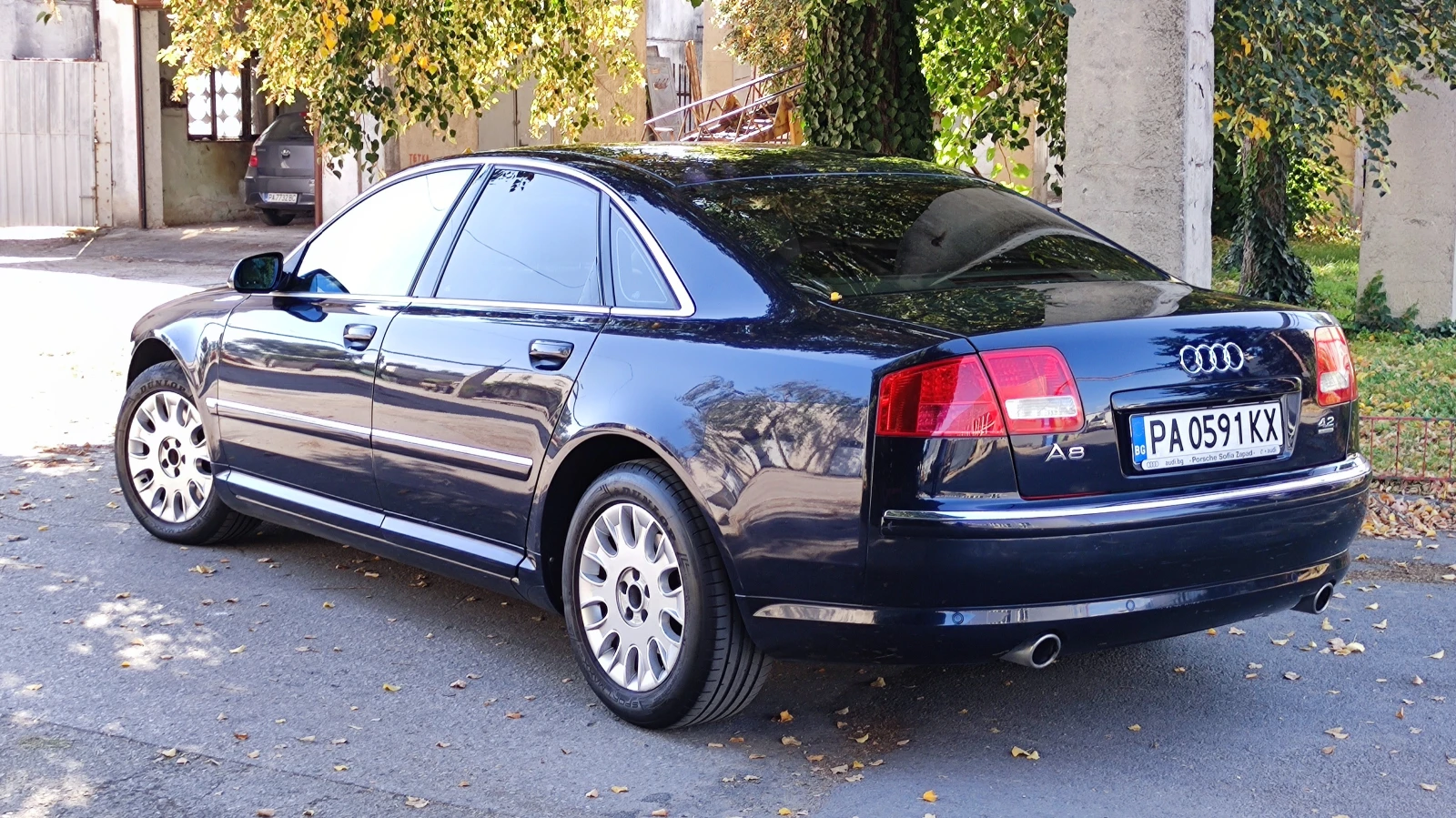 Audi A8 4.2 Нов ГИ - изображение 3