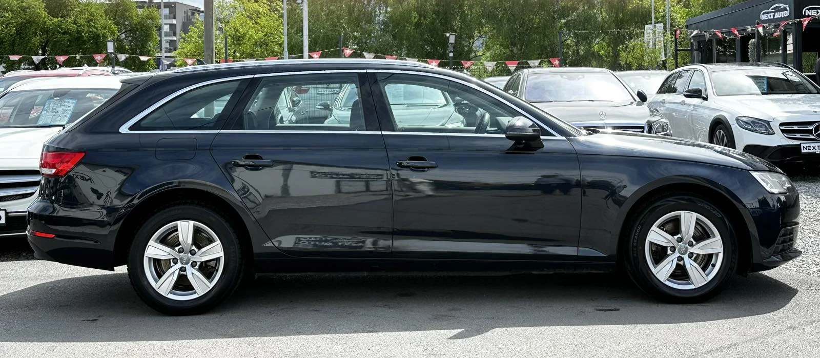 Audi A4 2.0TDI 150HP E6B NAVI LED - изображение 4