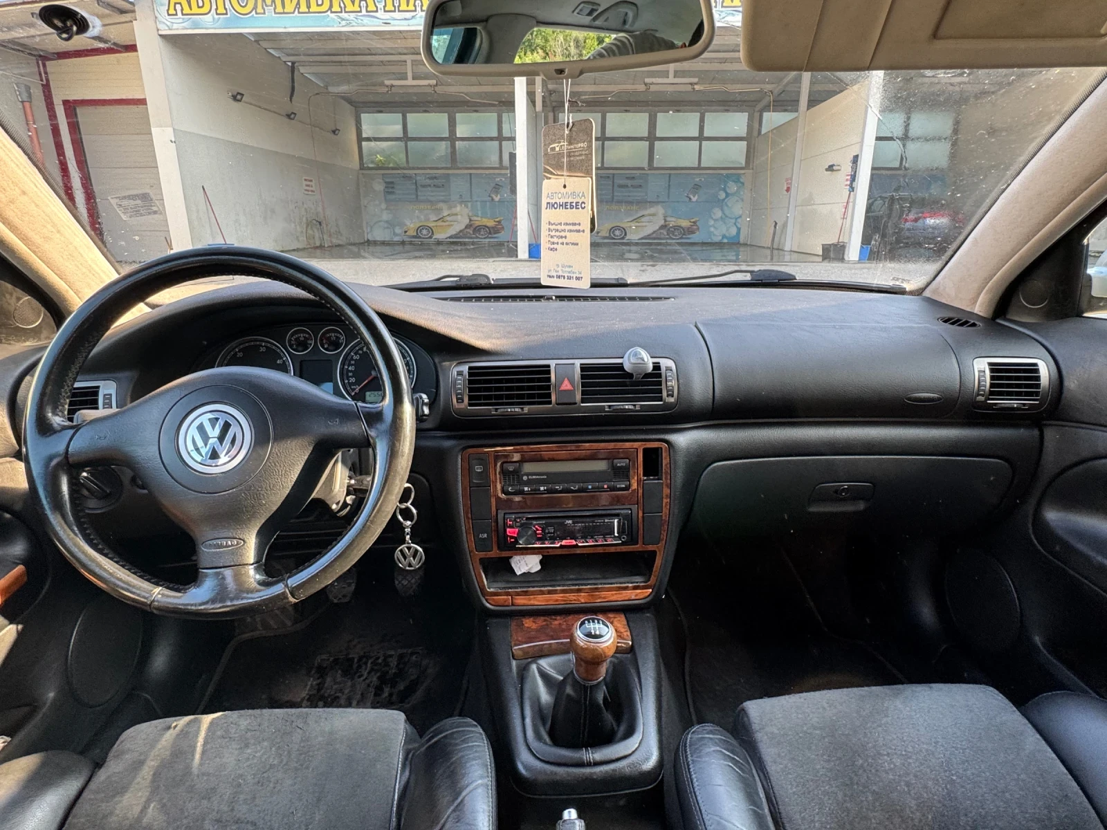 VW Passat  - изображение 7