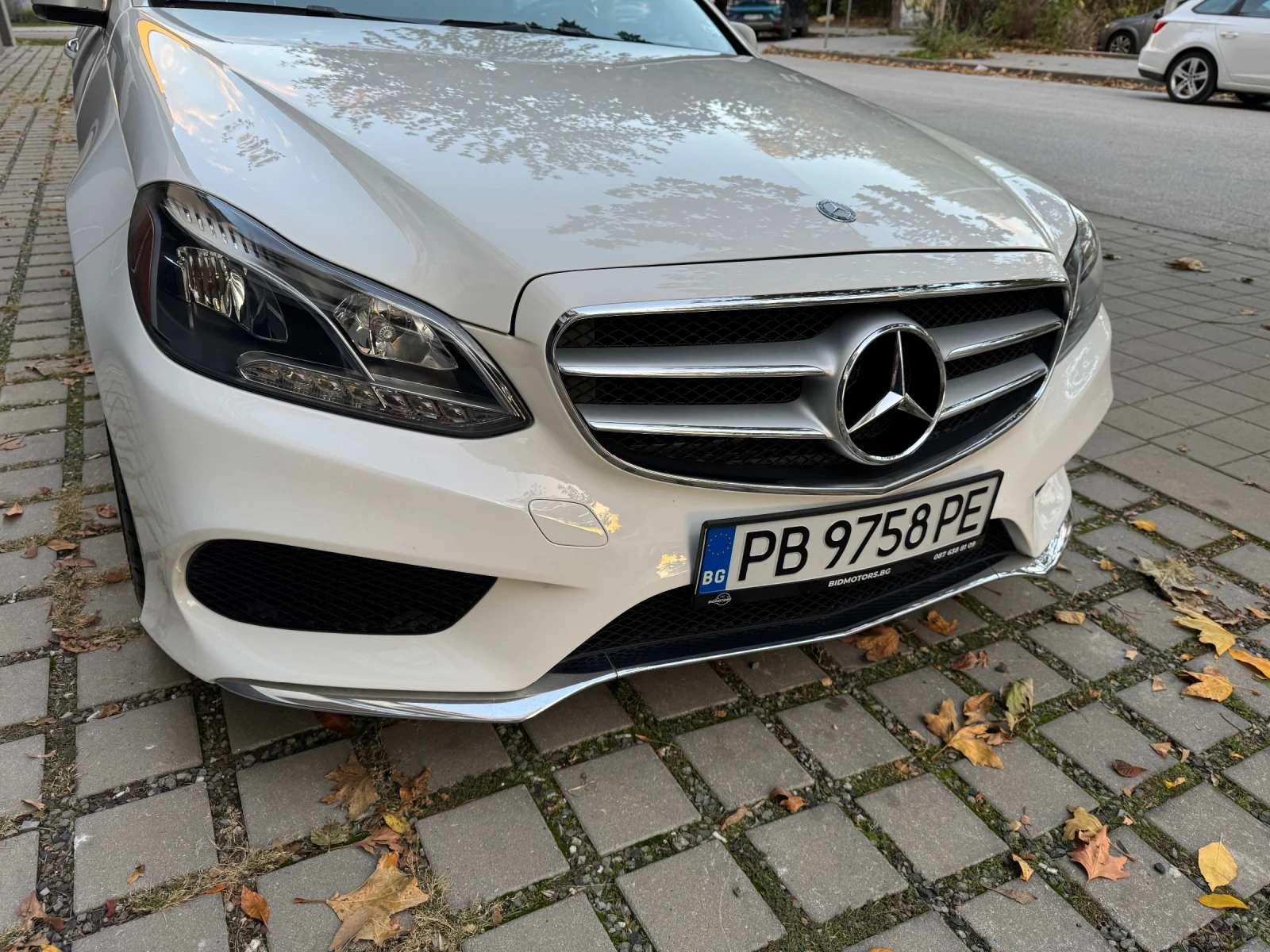 Mercedes-Benz E 350 Генерация / Напълно обслужена - изображение 7