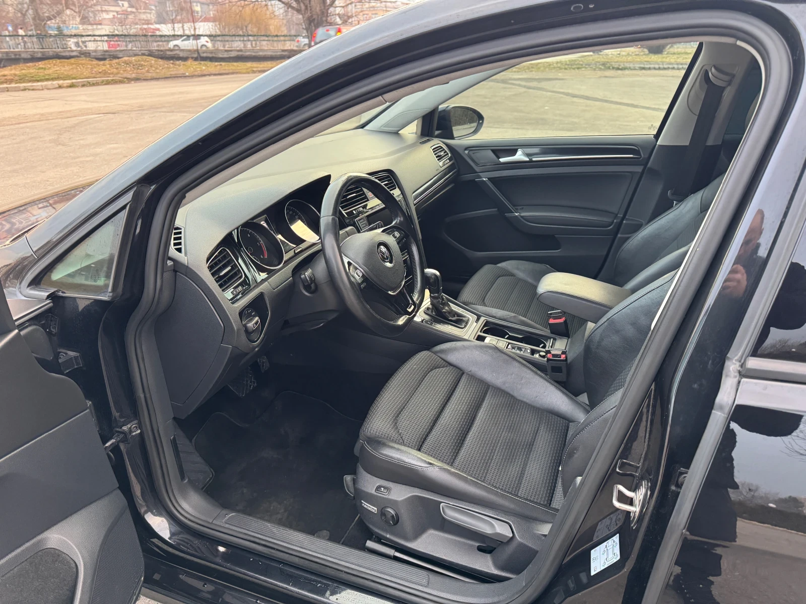 VW Golf  - изображение 8