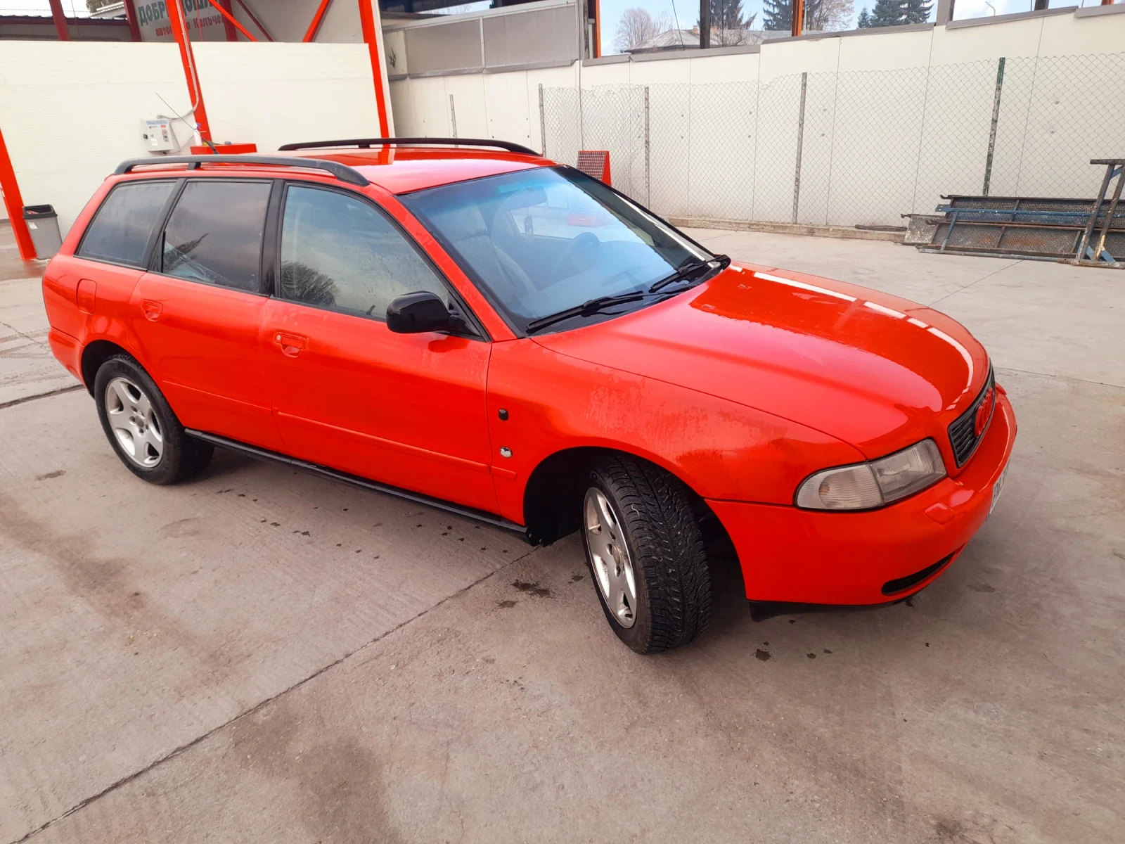 Audi A4 1.8 - изображение 8