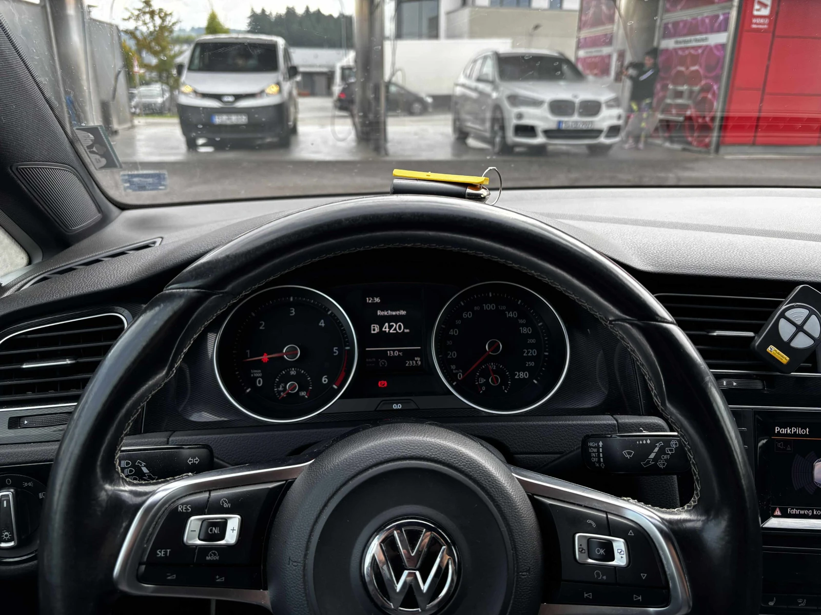 VW Golf GTD Blue Technology 185 к.с. - изображение 4