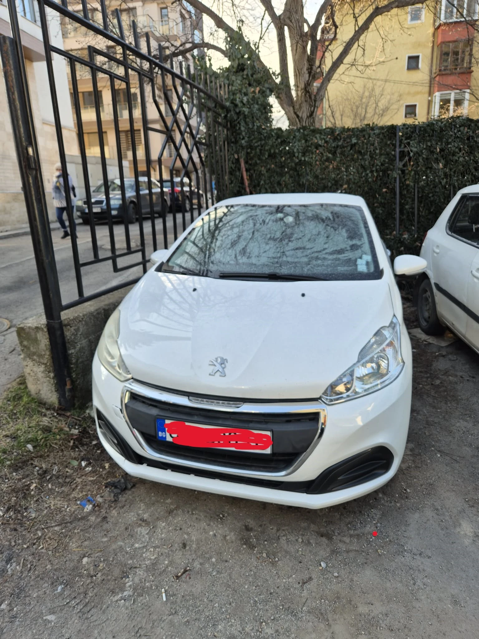 Peugeot 208 | Mobile.bg � ����������� 1