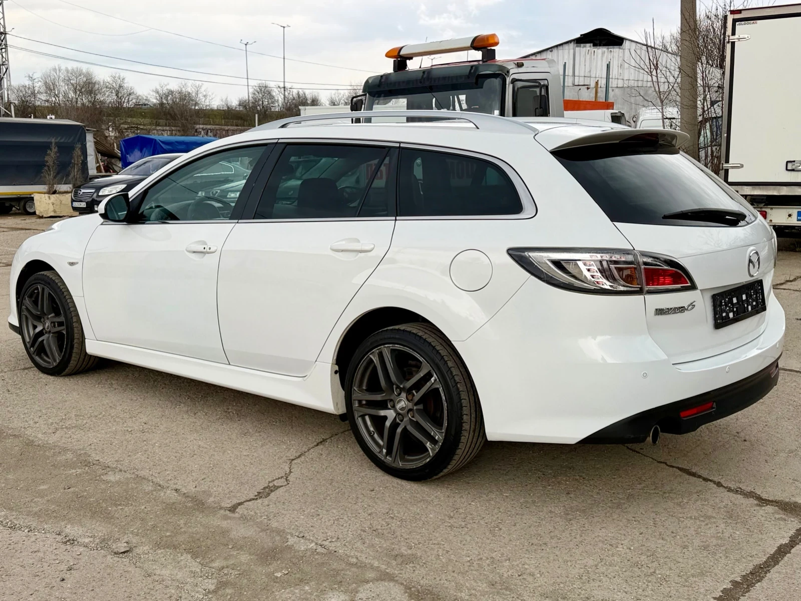 Mazda 6 2.5i / 170к.с. / Facelift / Бензин - изображение 2