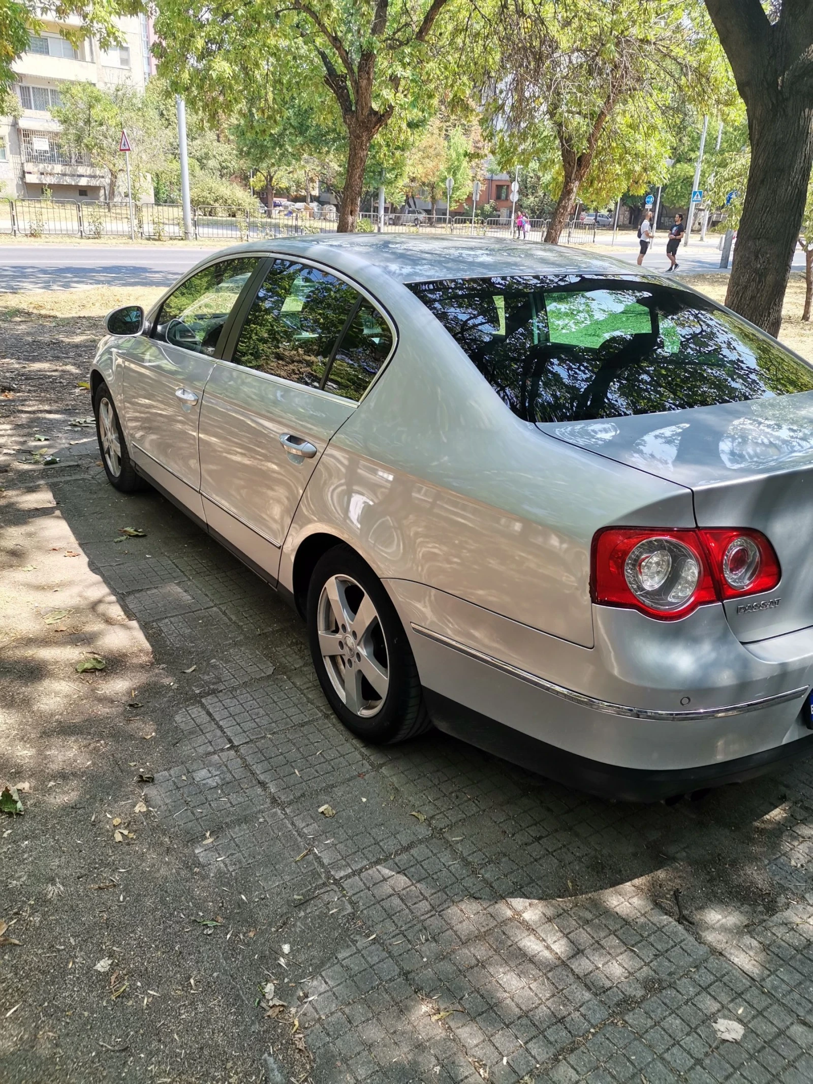 VW Passat, снимка 7 - Автомобили и джипове - 53788266