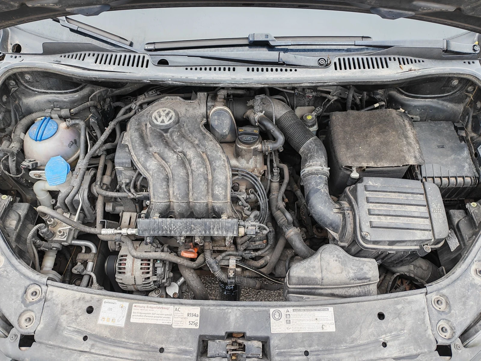 VW Caddy MAXI ECO FUEL 2.0, снимка 17 - Автомобили и джипове - 53953736