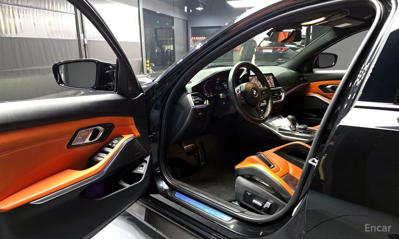 BMW M3 * COMPETITION* BUCKET SEATS* CARBON* LASER* HUD* , снимка 10 - Автомобили и джипове - 54460299