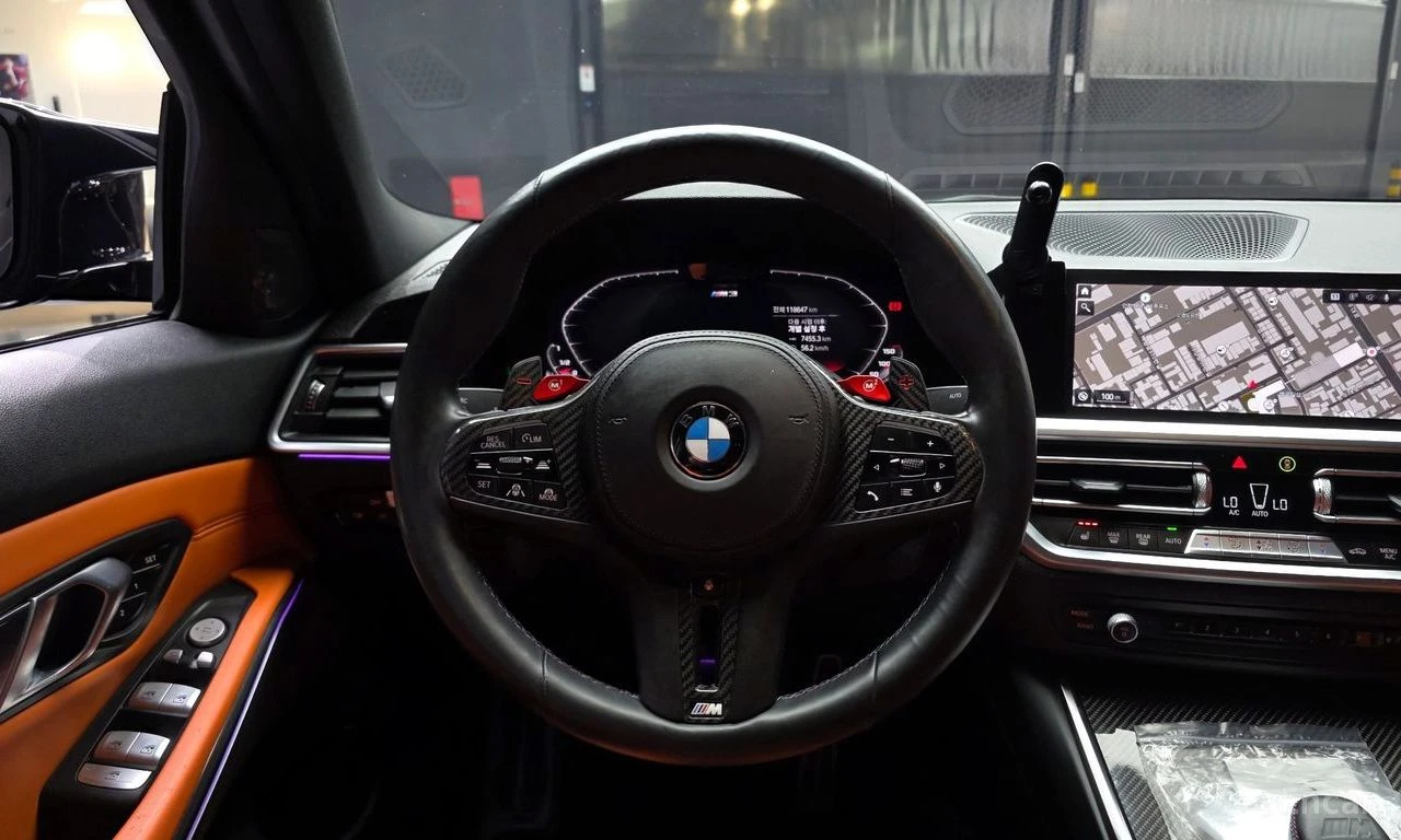 BMW M3 * COMPETITION* BUCKET SEATS* CARBON* LASER* HUD* , снимка 13 - Автомобили и джипове - 54460299