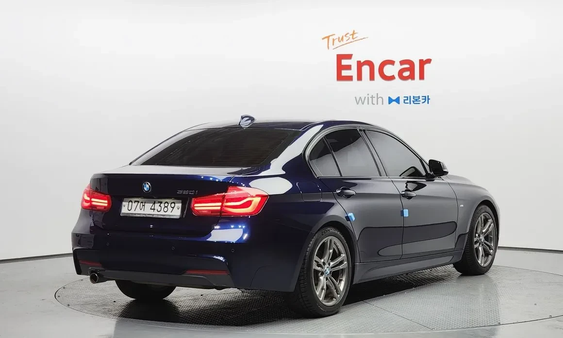 BMW 320 M SPORT* HUD* ШИБЕДАХ* КАМЕРА* КОЖА, снимка 2 - Автомобили и джипове - 54700554