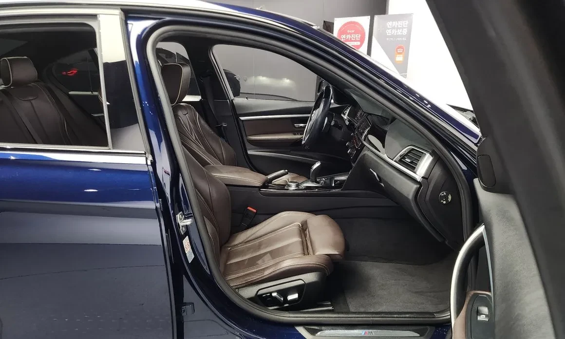 BMW 320 M SPORT* HUD* ШИБЕДАХ* КАМЕРА* КОЖА, снимка 10 - Автомобили и джипове - 54700554