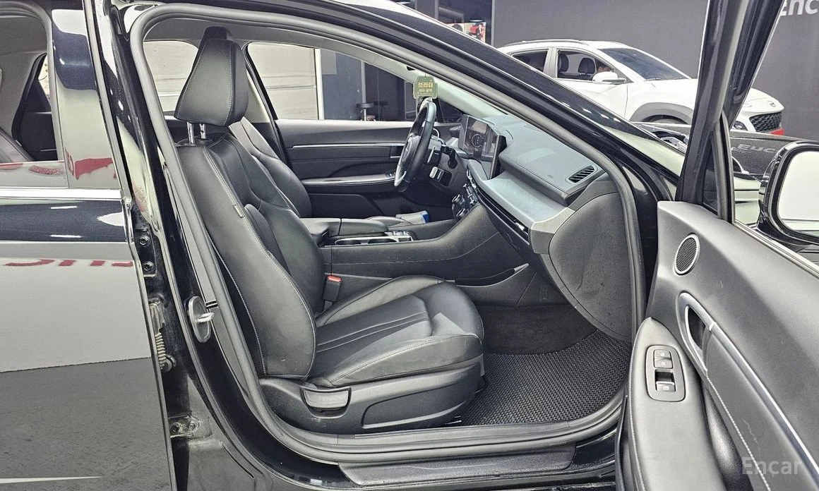 Hyundai Sonata, снимка 11 - Автомобили и джипове - 54710745