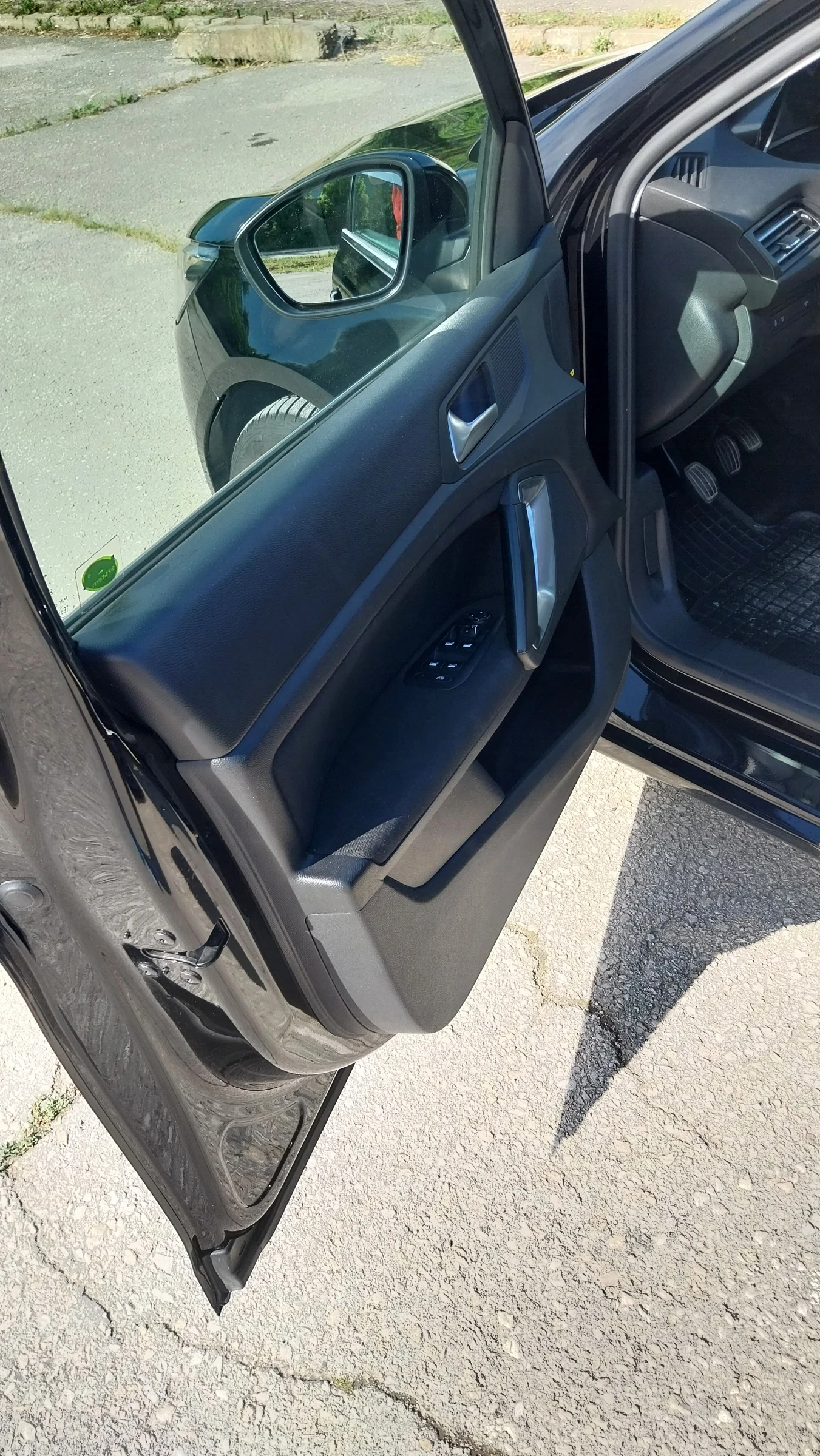 Peugeot 308 1, 6 HDI 115, снимка 10 - Автомобили и джипове - 54745605