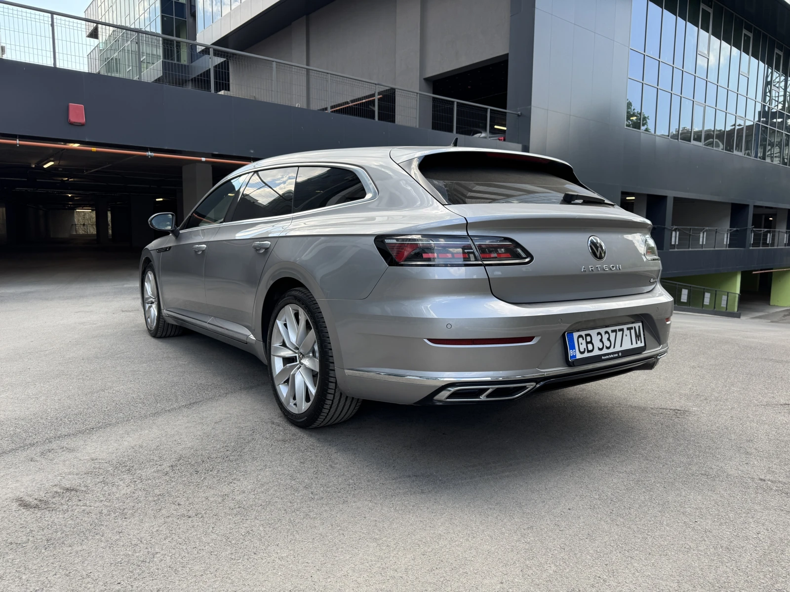 VW Arteon Shooting Brake R-Line 2.0 TSI 280 HP 4Motion, снимка 5 - Автомобили и джипове - 54840583