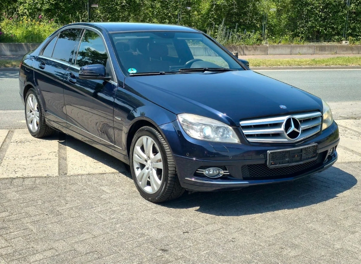 Mercedes-Benz C 320, снимка 3 - Автомобили и джипове - 55388706