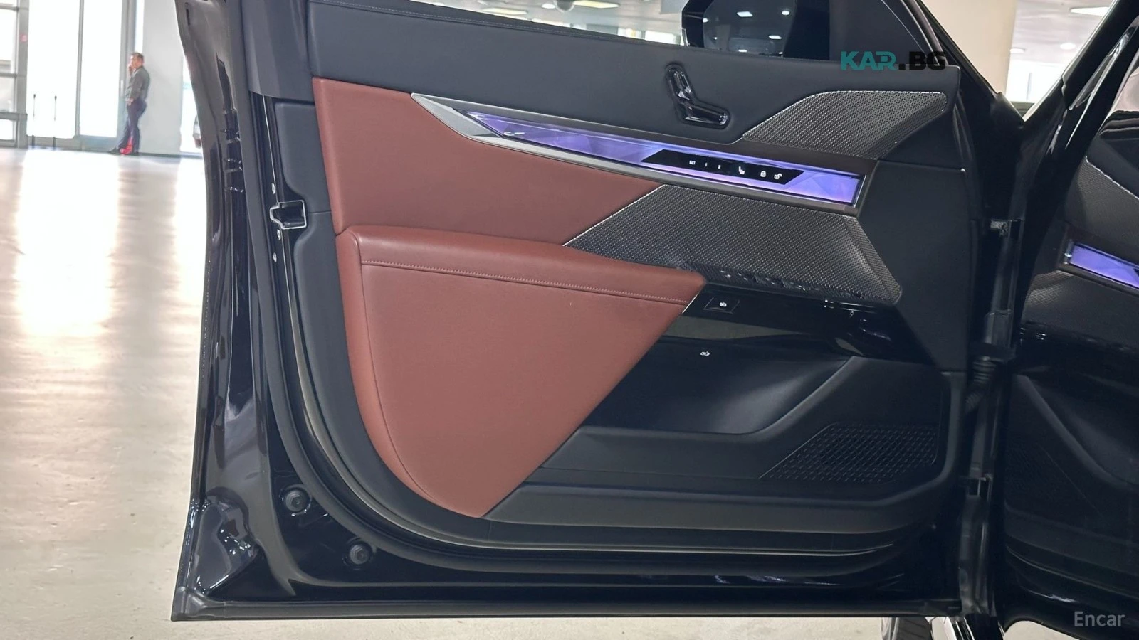 BMW 740 xDrive* M-SPORT* Theatre Screen* Масажи* Пано* 360, снимка 12 - Автомобили и джипове - 55790458