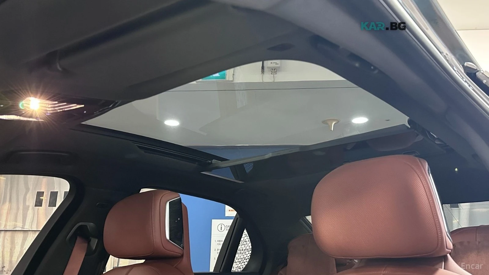 BMW 740 xDrive* M-SPORT* Theatre Screen* Масажи* Пано* 360, снимка 17 - Автомобили и джипове - 55790458