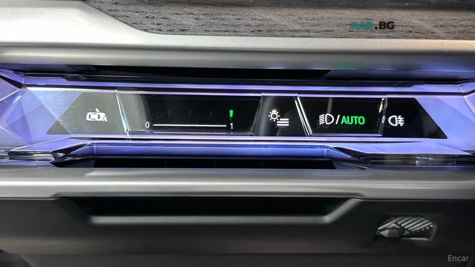 BMW 740 xDrive* M-SPORT* Theatre Screen* Масажи* Пано* 360, снимка 13 - Автомобили и джипове - 55790458