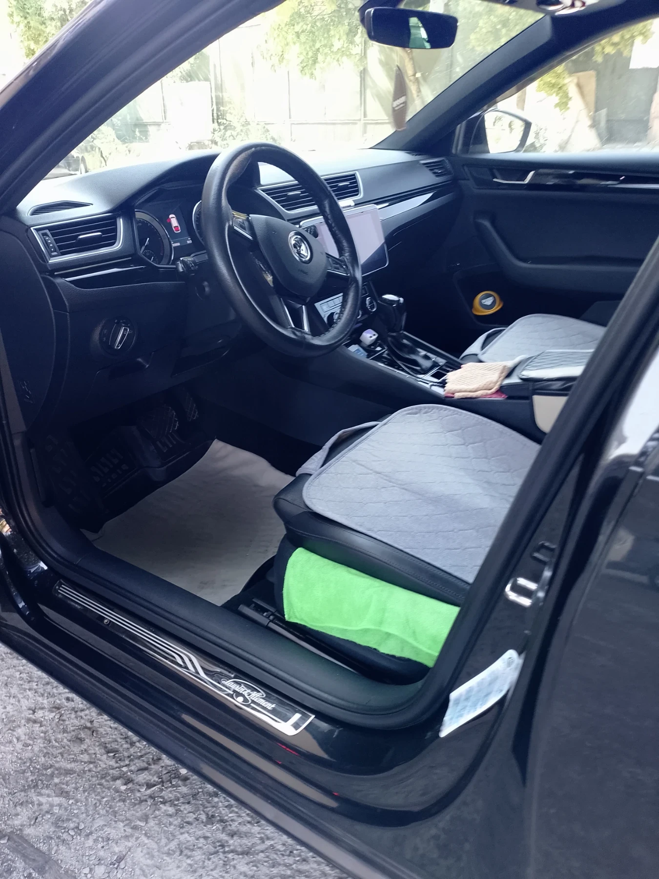 Skoda Superb, снимка 16 - Автомобили и джипове - 55891602