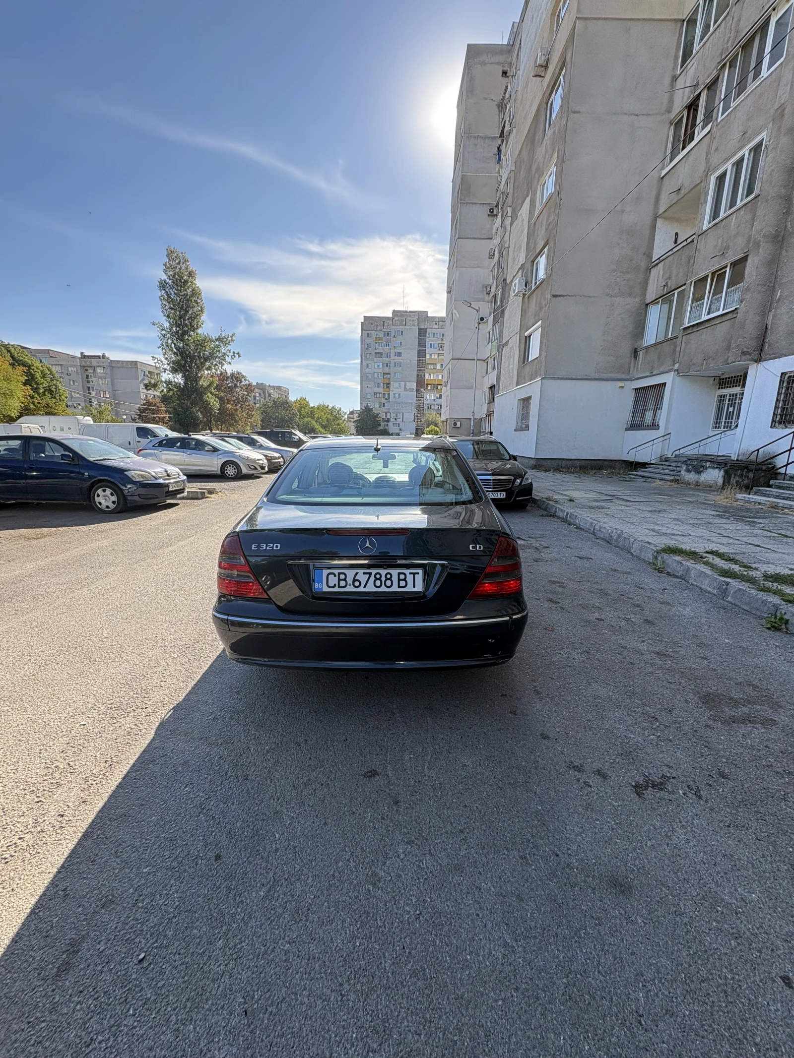 Mercedes-Benz E 320, снимка 3 - Автомобили и джипове - 56466362