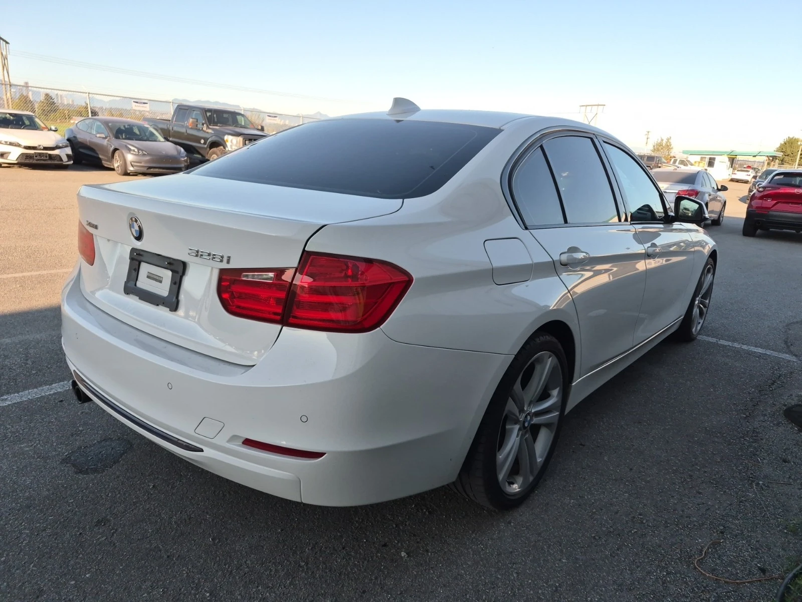 BMW 328 xDrive* �������* �������* ������* �����������*  | Mobile.bg � ����������� 5