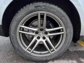 Porsche Macan * AWD * CARFAX * KEYLESS * PANO, снимка 17