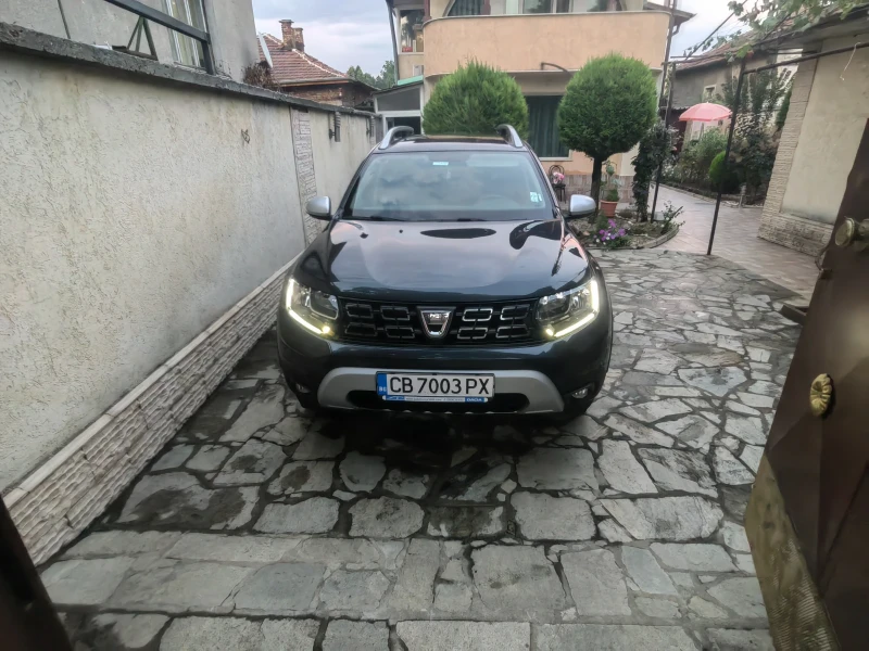 Dacia Duster, снимка 1 - Автомобили и джипове - 47779742