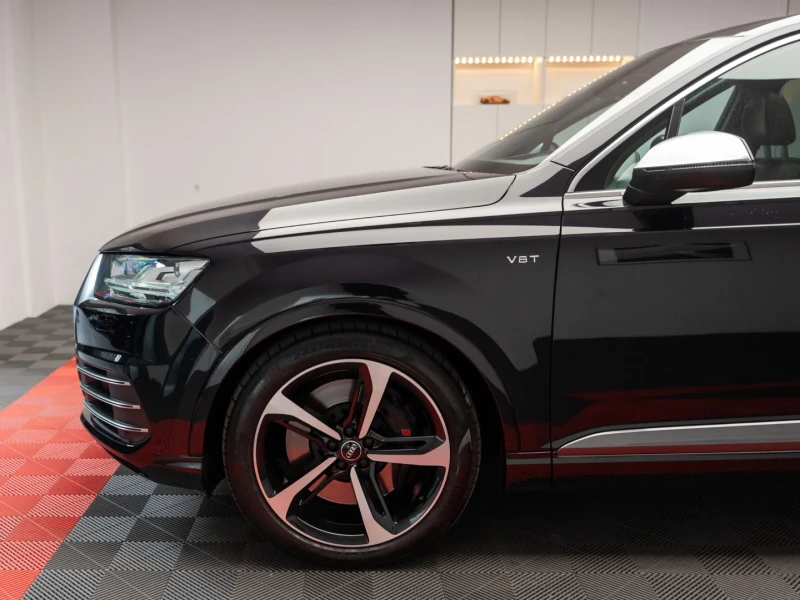 Audi SQ7 4.0 TDI quattro Tiptronic, снимка 4 - Автомобили и джипове - 48250079