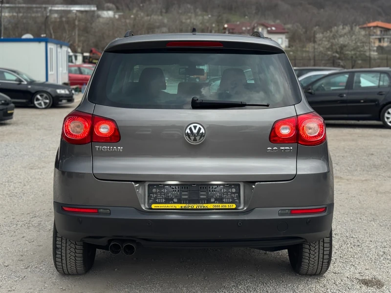VW Tiguan 2.0TDI 170кс 4х4 АВТОМАТИК ПОДГРЕВ СЕРВ-KЛНИЖКА , снимка 5 - Автомобили и джипове - 49486646