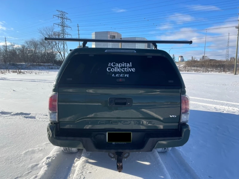 Toyota Tacoma DOUBLE CAB AUTO * * CARFAX * * АВТО КРЕДИТ * * , снимка 5 - Автомобили и джипове - 52861375