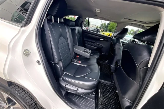Toyota Highlander XLE AWD !FULL! PANORAMA, снимка 9 - Автомобили и джипове - 55099180