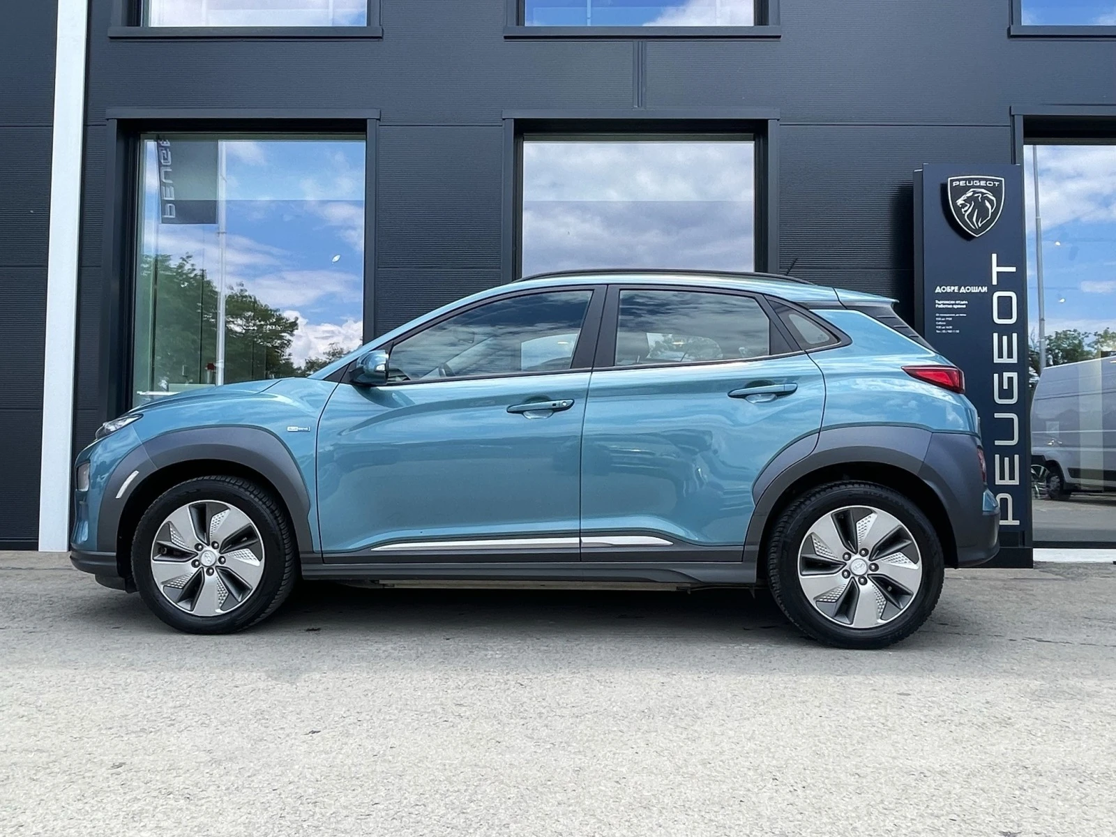 Hyundai Kona Electric 100kW от 496 лв./мес. с ДДС - изображение 5