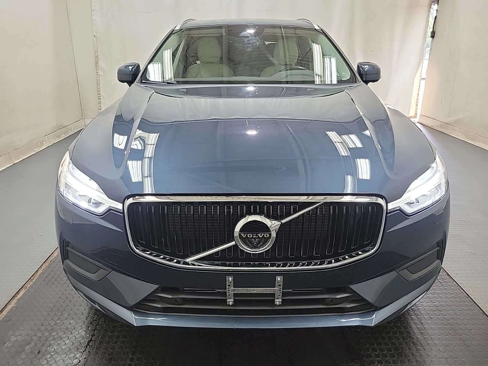 Volvo XC60 * MOMENTUM * CARFAX * БЕЗ ПЪРВОНАЧАЛНА ВНОСКА - изображение 2