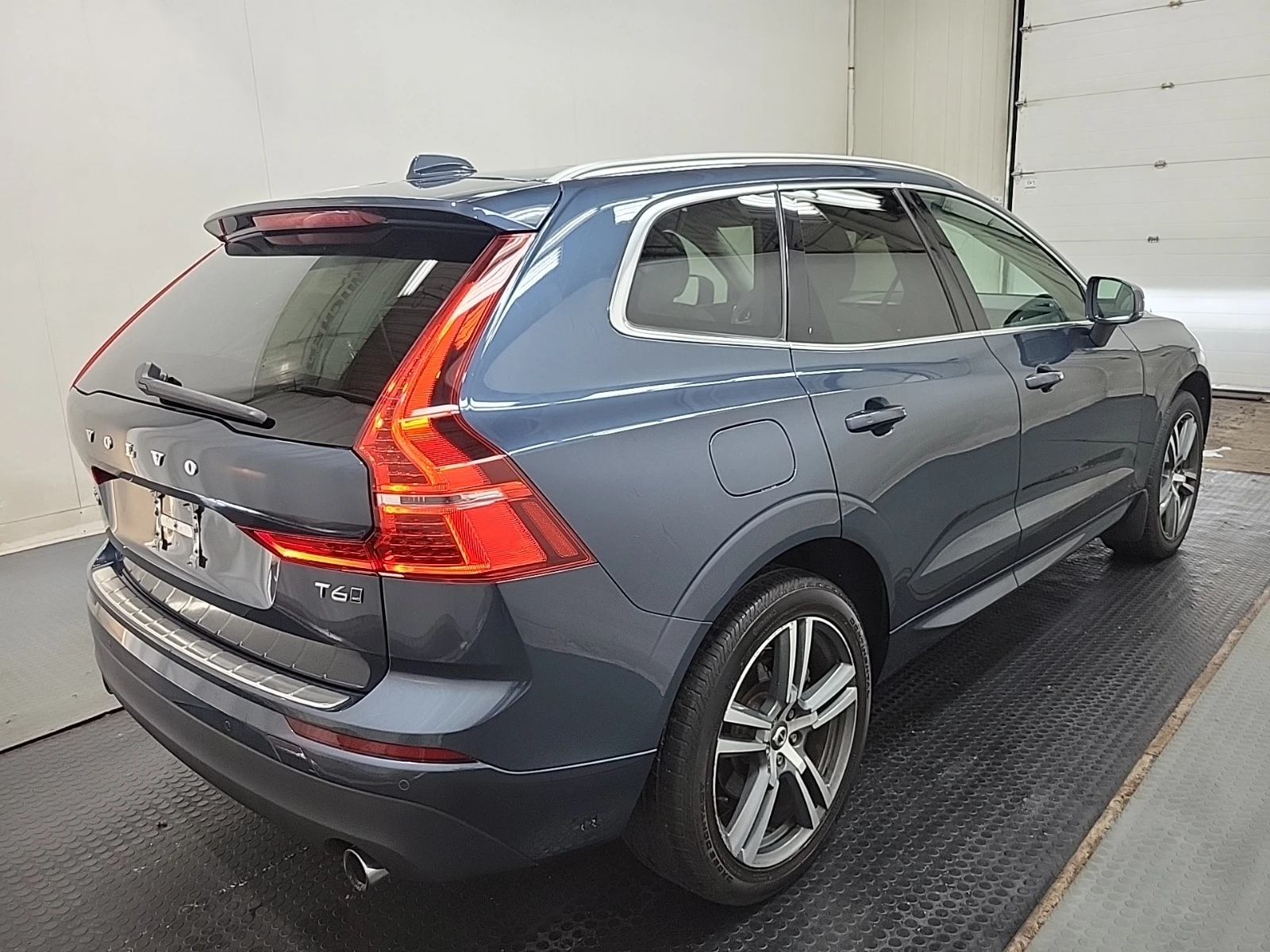 Volvo XC60 * MOMENTUM * CARFAX * БЕЗ ПЪРВОНАЧАЛНА ВНОСКА - изображение 5