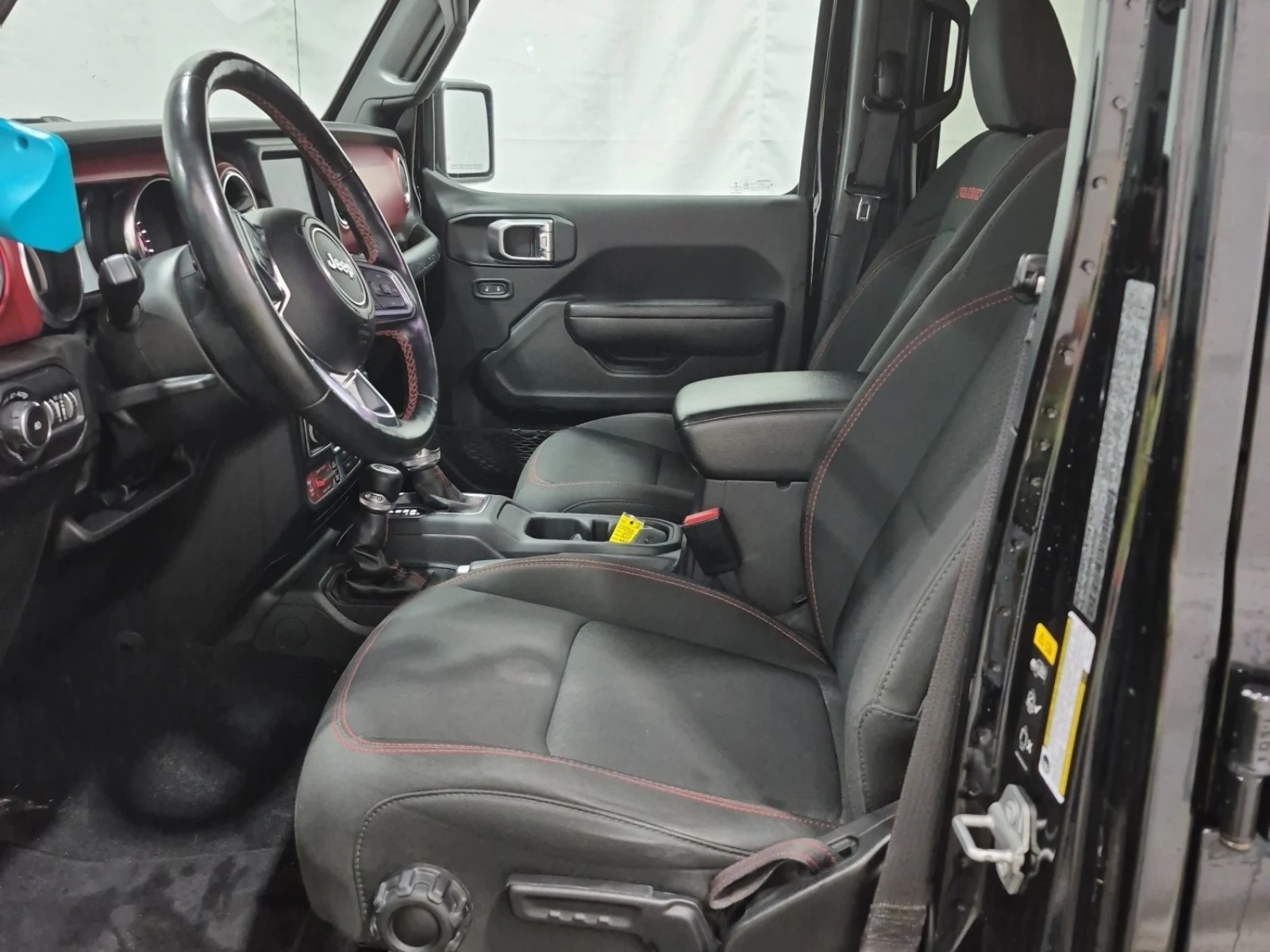 Jeep Wrangler UNLIMITED RUBICON * * CARFAX * *   * *  | Mobile.bg   5