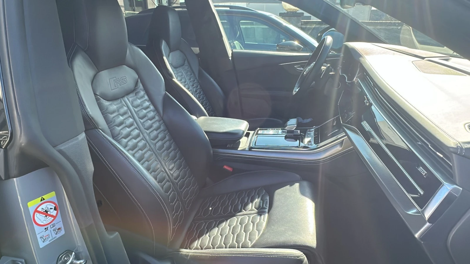 Audi RSQ8 4.0TFSI Quattro, снимка 6 - Автомобили и джипове - 53894899